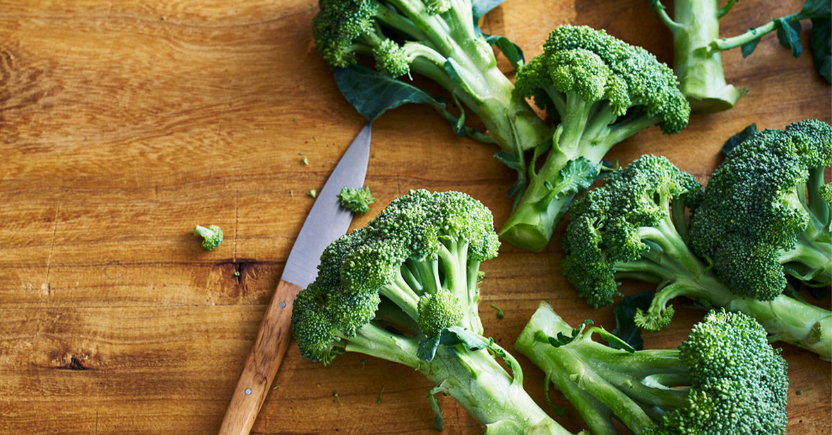 Pouvez-vous manger du brocoli cru?  Avantages et inconvénients