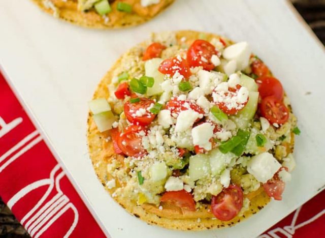 Tacos du petit-déjeuner méditerranéen