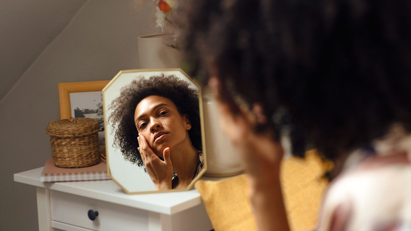 5 façons dont votre humeur peut affecter votre peau