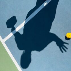 5 blessures courantes au pickleball – et comment les éviter