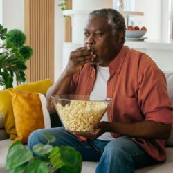 Un régime riche en grains entiers peut ralentir le déclin de la mémoire chez les adultes noirs