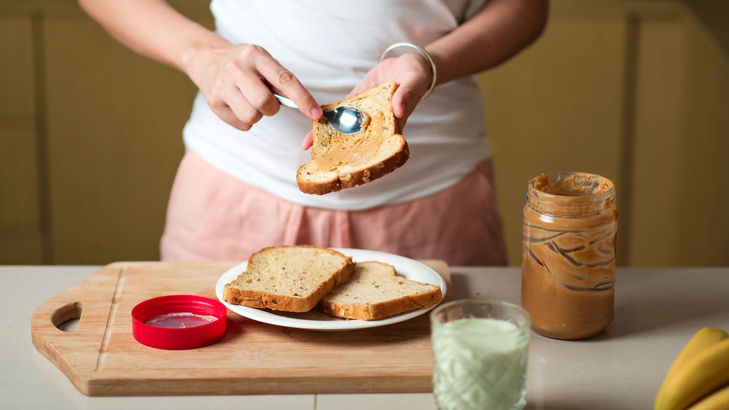 L'histoire et les bienfaits pour la santé des sandwichs au beurre de cacahuète et à la gelée