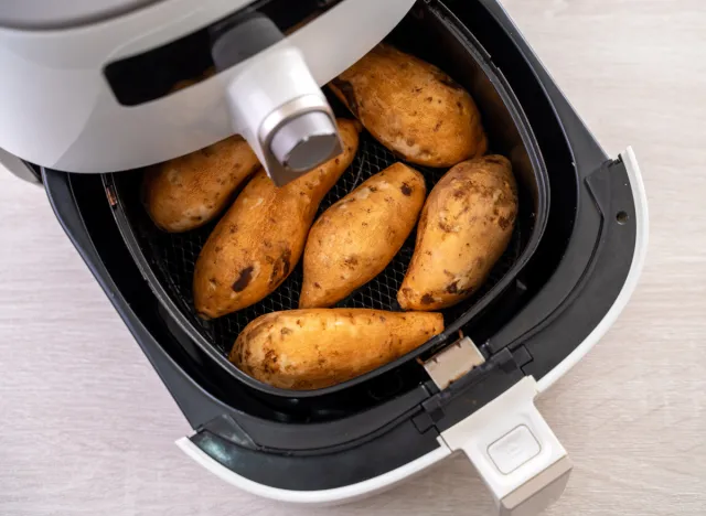 Patate douce cuite à l'air cuit au four
