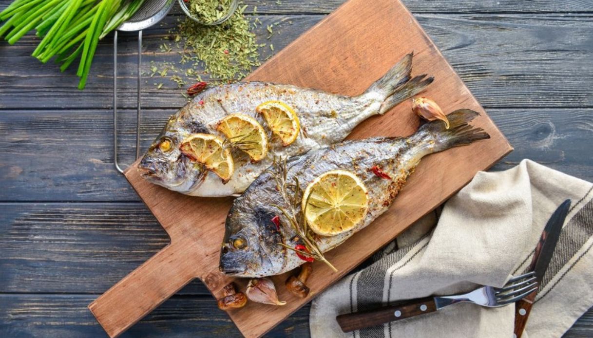 Pourquoi mettre le citron sur le poisson et d'autres combinaisons fonctionnelles