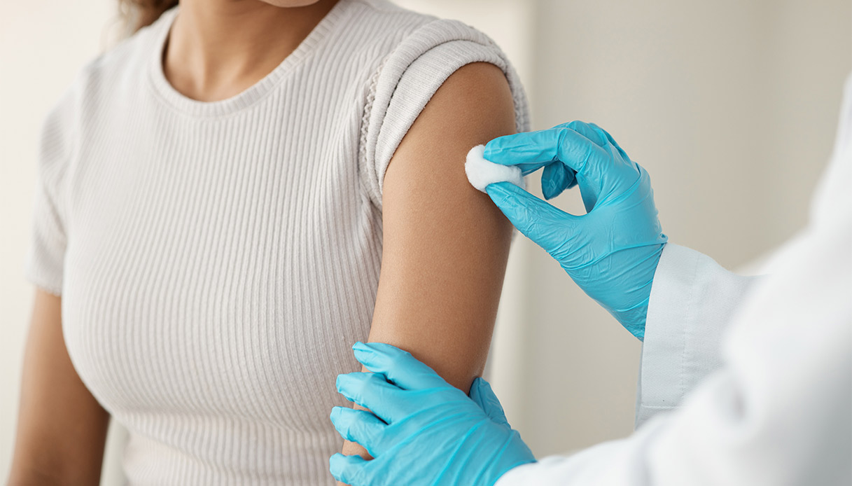 Vaccinations et prophylaxie avant de partir pour les vacances, qui sont nécessaires et pour qui