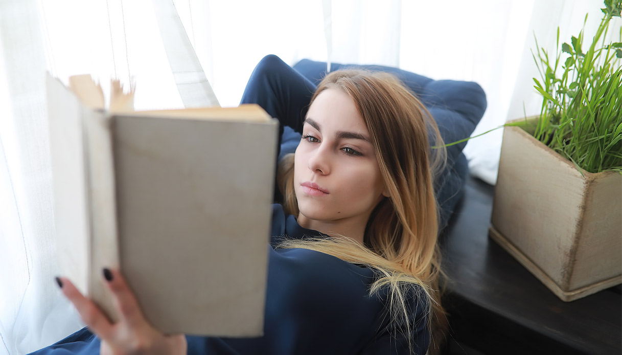 Nous lisons de moins en moins, que faire et pourquoi vous devez commencer avec les enfants