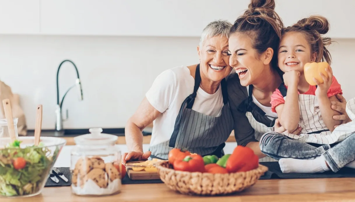 Régime alimentaire, à chaque âge le sien : les indications des experts, ce qu'il faut inclure ou non, tout au long de la vie